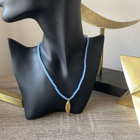 Gold Fish Pendant Necklace N1059 - Picture 4 of 4